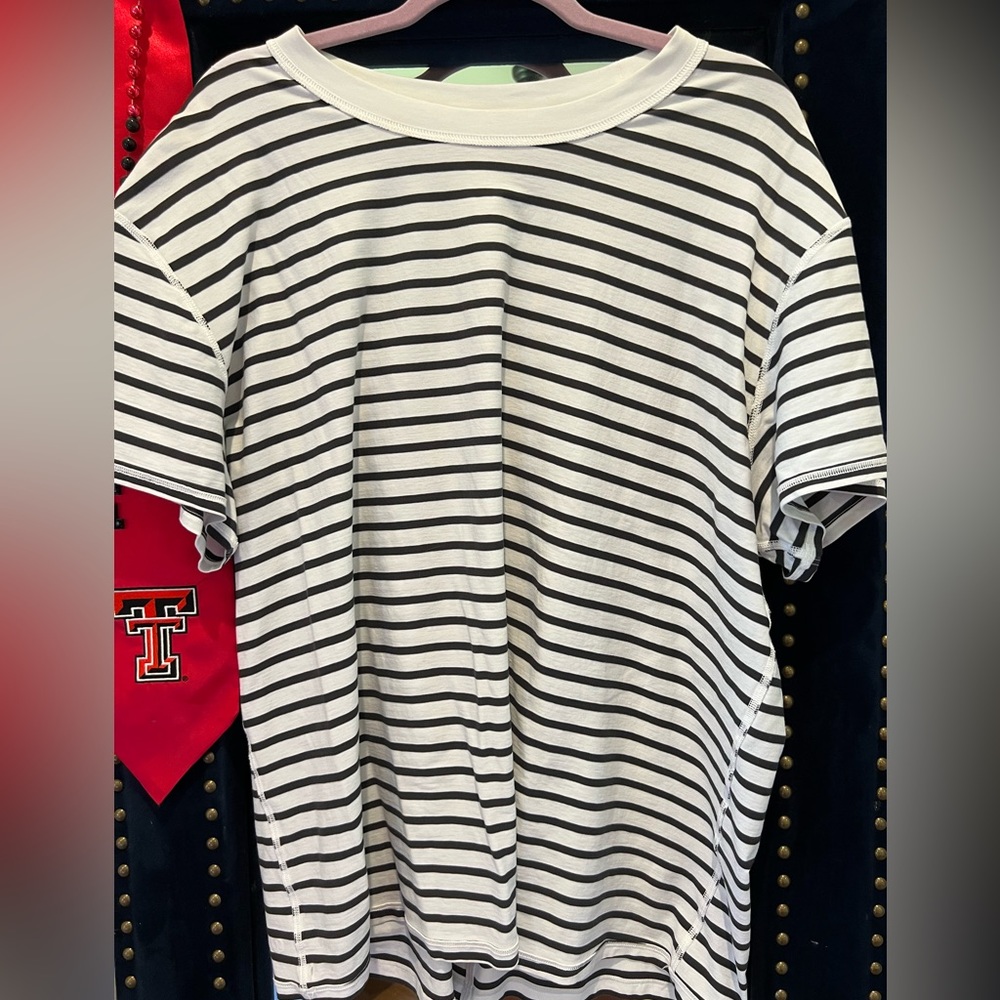 Lulu oversized T shirt